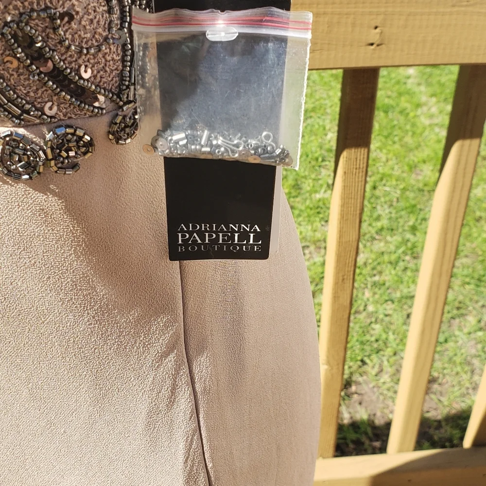NWT Adrianna Papell Formal Beaded Dress
Run small - Picture 8 of 15